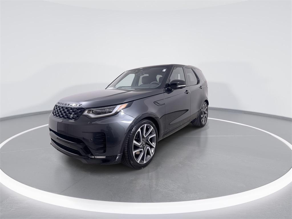 new 2025 Land Rover Discovery car, priced at $75,943