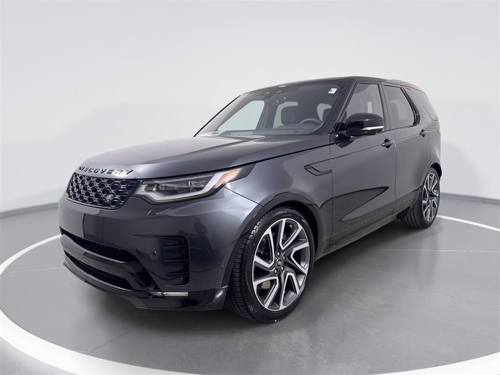 new 2025 Land Rover Discovery car, priced at $75,943