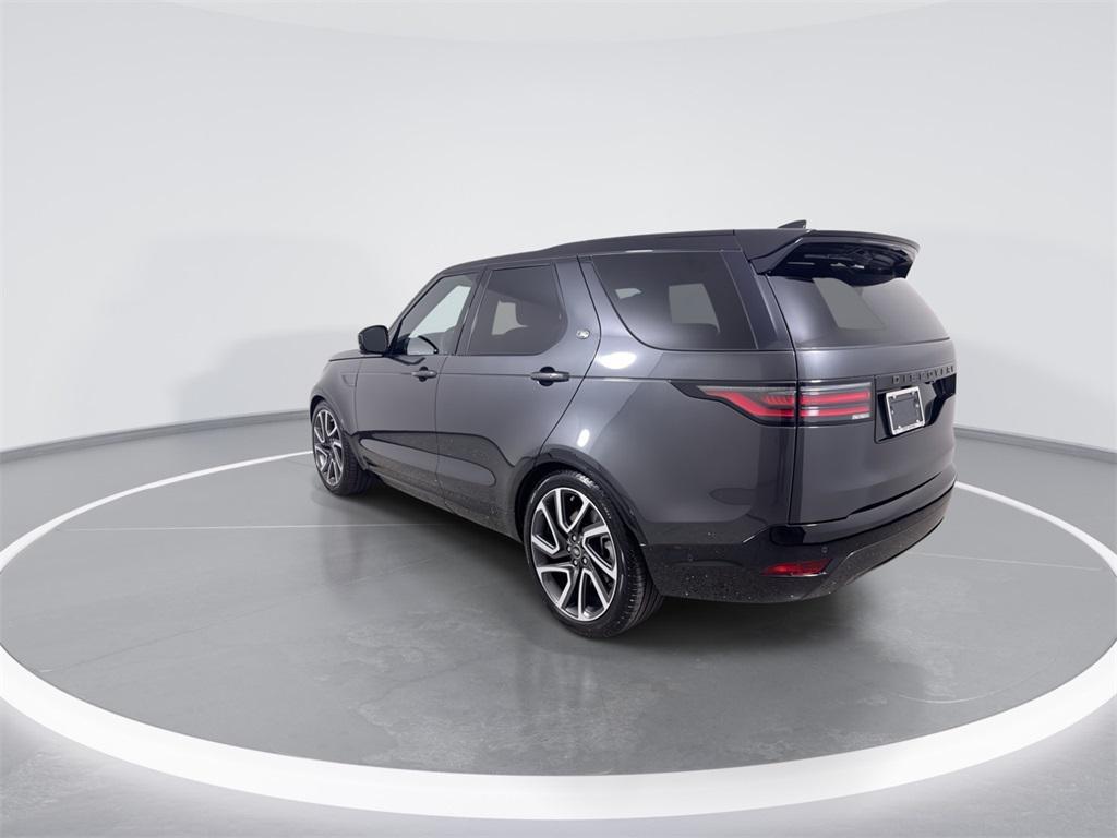 new 2025 Land Rover Discovery car, priced at $75,943