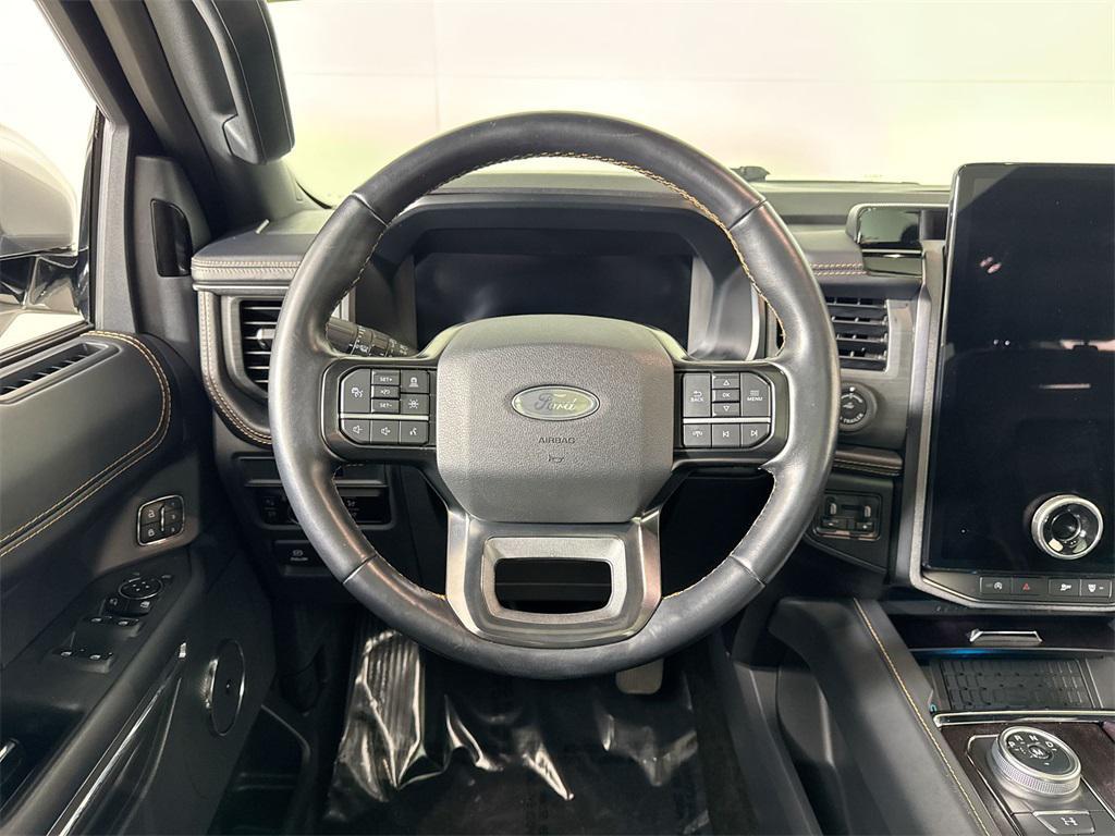 used 2023 Ford Expedition car, priced at $58,246