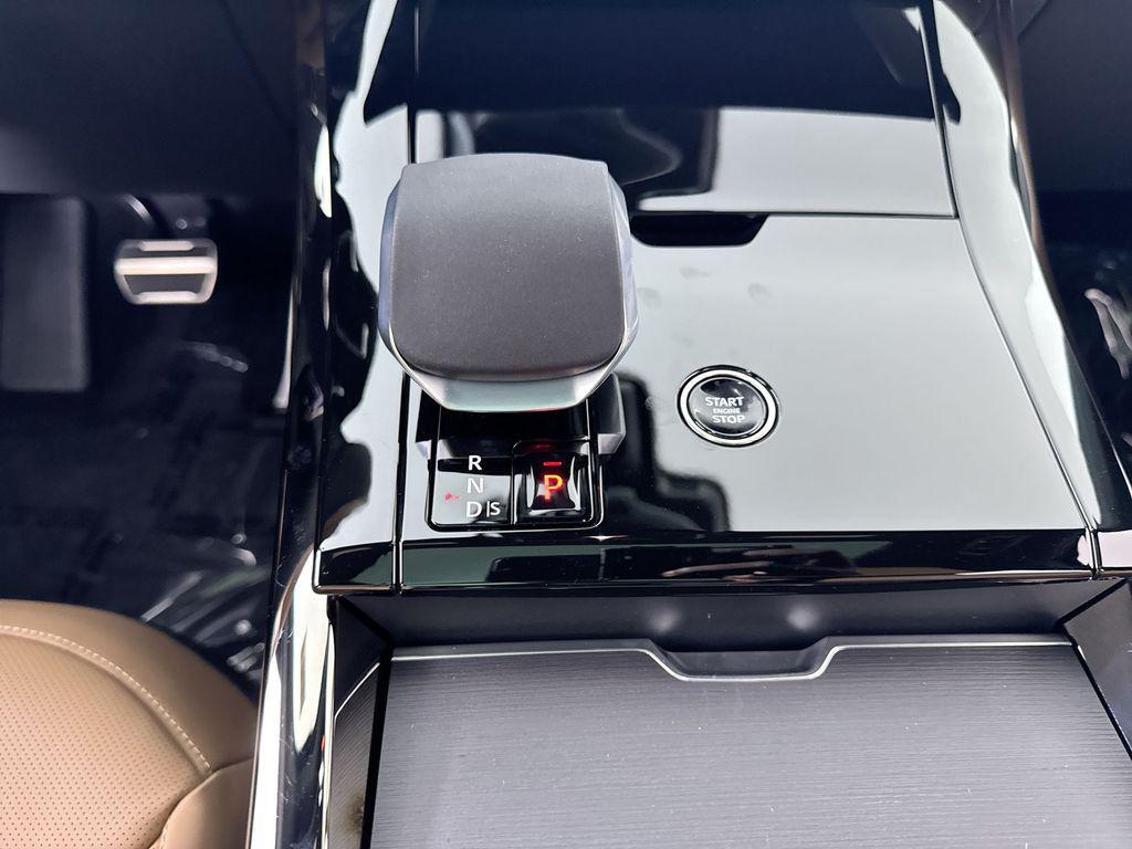 new 2026 Land Rover Range Rover Sport car, priced at $117,935