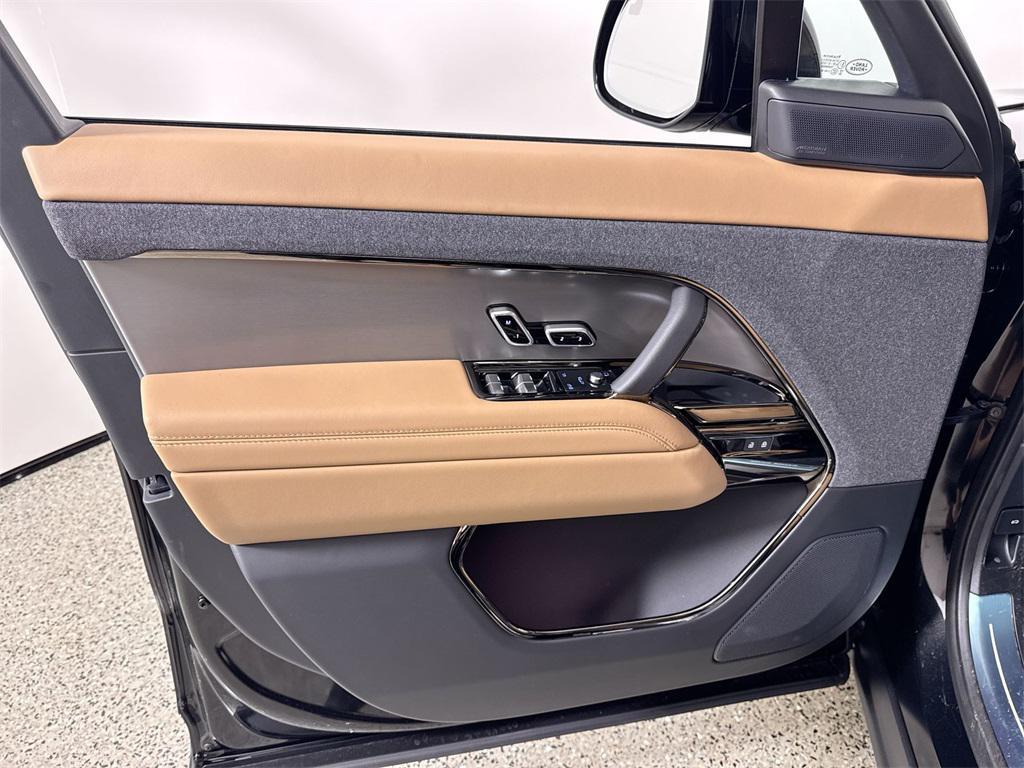 new 2026 Land Rover Range Rover Sport car, priced at $93,560