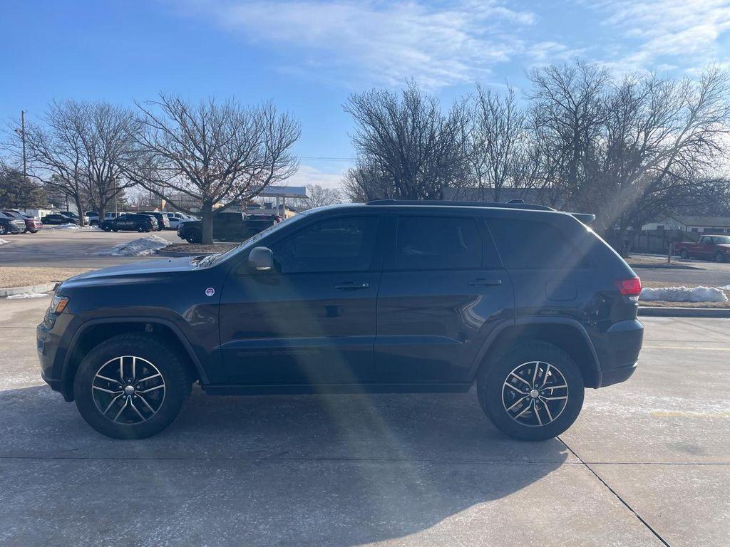 used 2017 Jeep Grand Cherokee car, priced at $13,995