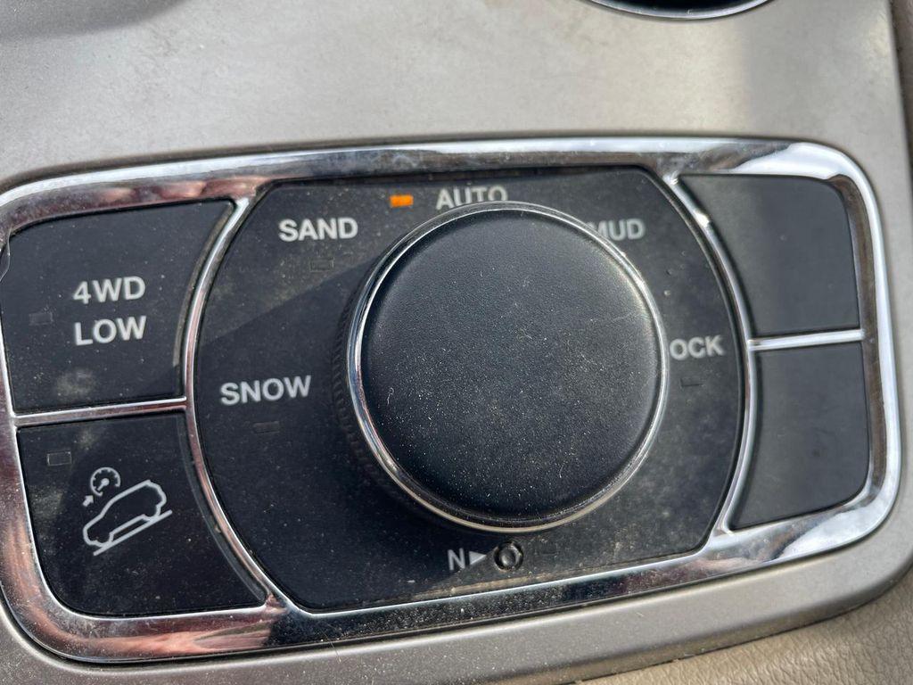 used 2015 Jeep Grand Cherokee car, priced at $7,995