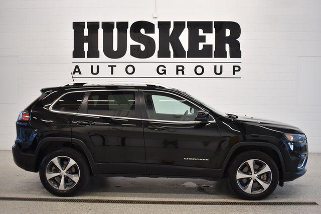 used 2019 Jeep Cherokee car, priced at $16,897