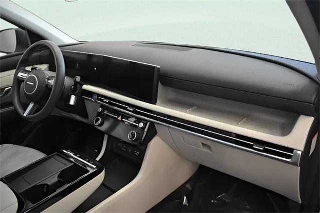 used 2025 Hyundai TUCSON Hybrid car, priced at $22,498