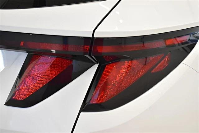 used 2025 Hyundai TUCSON Hybrid car, priced at $22,498