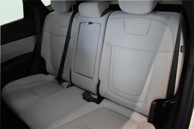 used 2025 Hyundai TUCSON Hybrid car, priced at $22,498