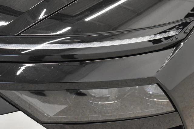 used 2025 Hyundai Sonata Hybrid car, priced at $22,498