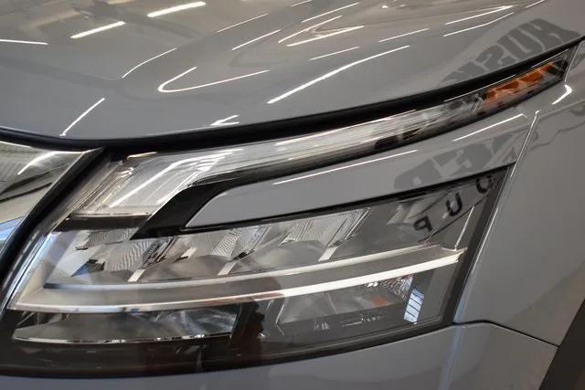 used 2024 Nissan Pathfinder car, priced at $39,998