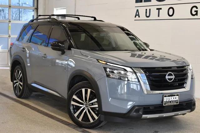 used 2024 Nissan Pathfinder car, priced at $39,998