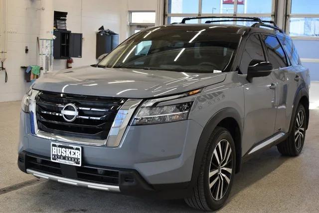 used 2024 Nissan Pathfinder car, priced at $39,998