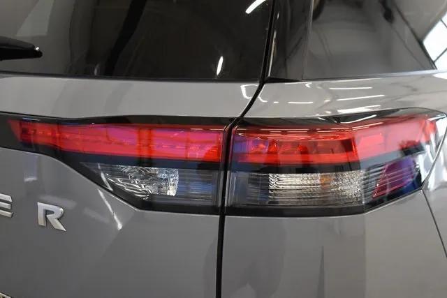 used 2024 Nissan Pathfinder car, priced at $39,998