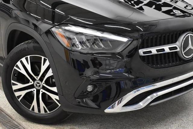 used 2025 Mercedes-Benz GLA 250 car, priced at $33,998