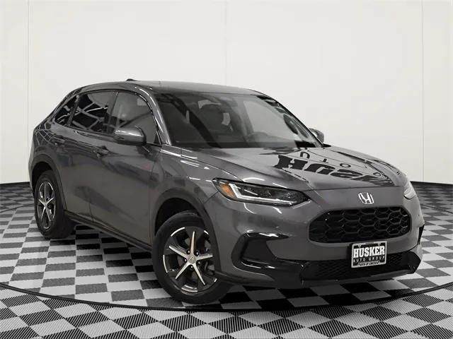 used 2025 Honda HR-V car, priced at $25,998
