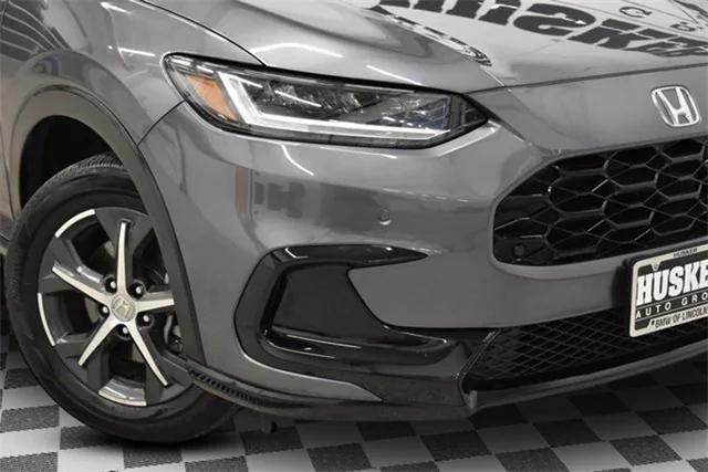 used 2025 Honda HR-V car, priced at $25,998