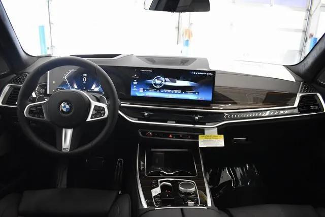 new 2026 BMW X7 car, priced at $94,865