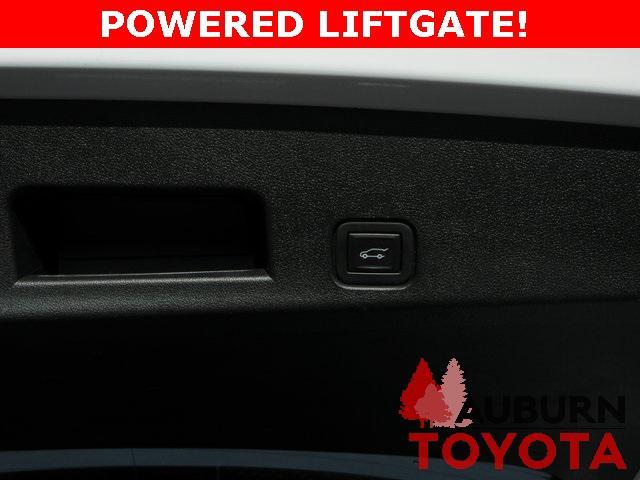 used 2025 Chevrolet Traverse car, priced at $36,488