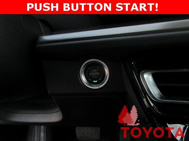 used 2025 Chevrolet Traverse car, priced at $36,488