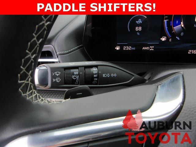 used 2025 Chevrolet Traverse car, priced at $36,488