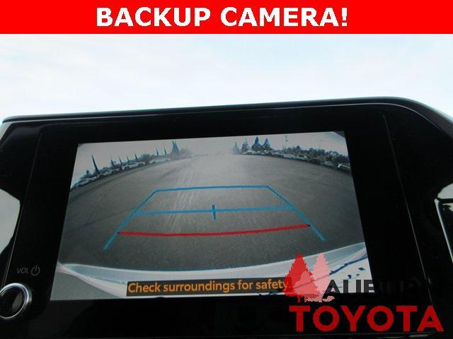 used 2024 Toyota Highlander car, priced at $30,888