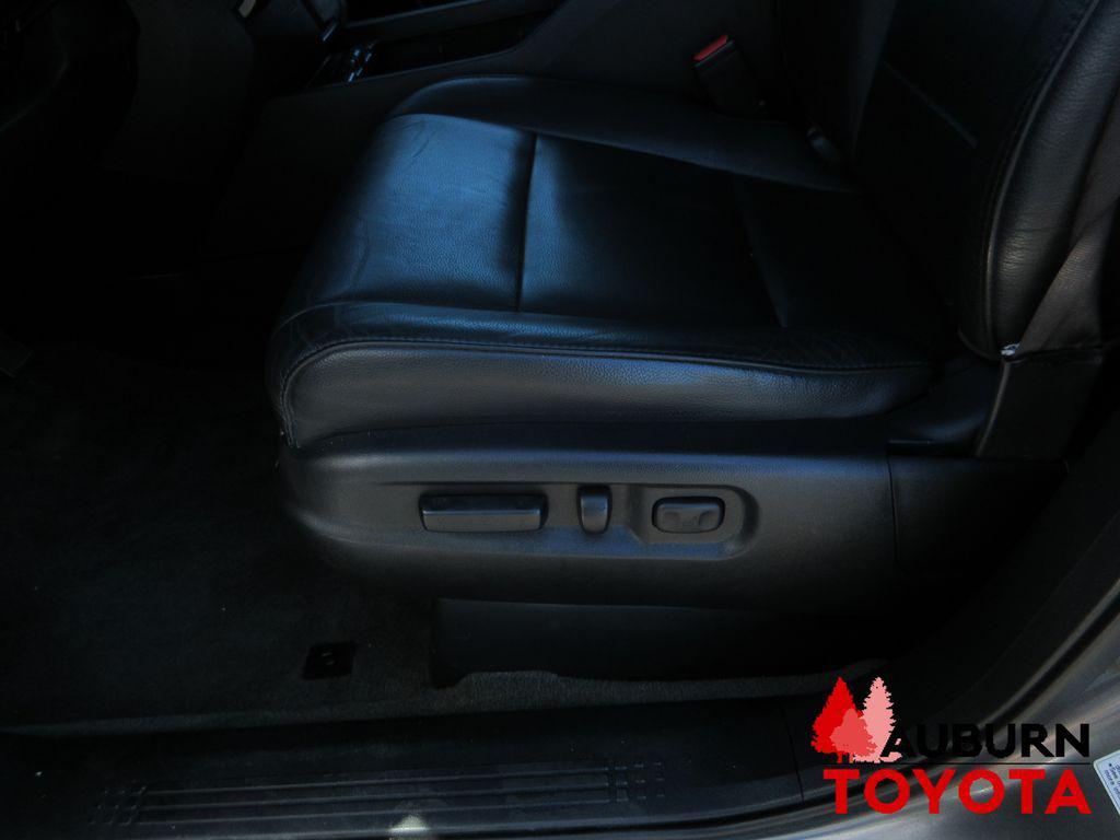 used 2015 Honda Pilot car, priced at $14,988