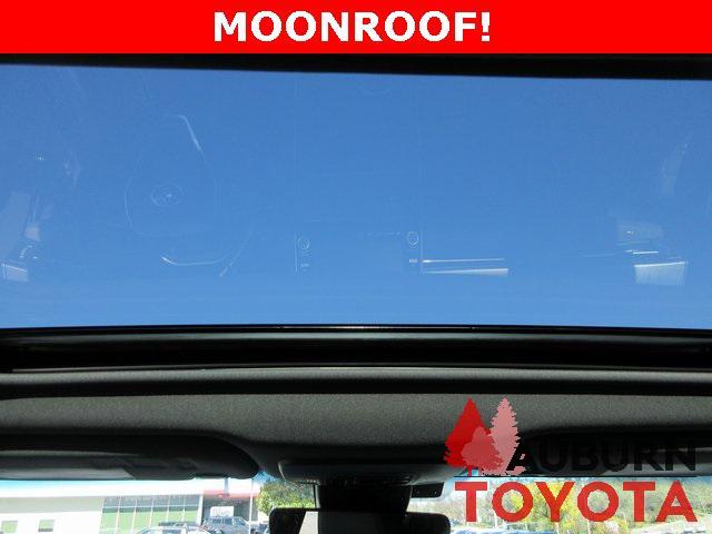 used 2021 Toyota Avalon Hybrid car, priced at $28,588