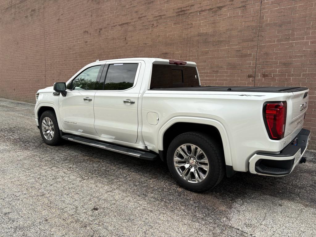 used 2022 GMC Sierra 1500 car, priced at $42,495