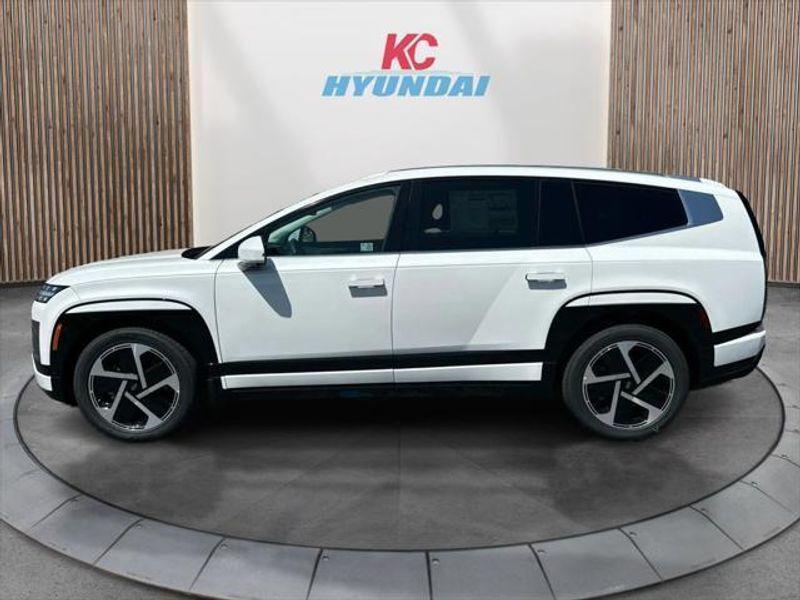 new 2026 Hyundai IONIQ 9 car, priced at $63,966