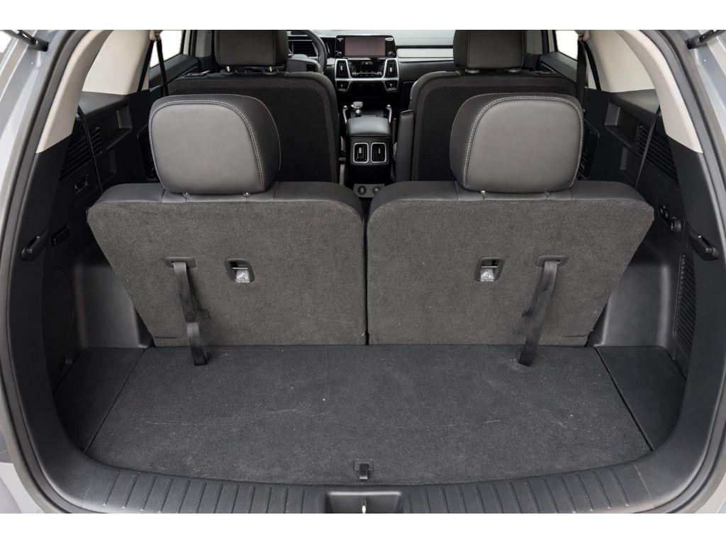 used 2022 Kia Sorento car, priced at $27,250