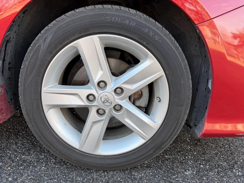 used 2014 Toyota Camry car, priced at $13,888