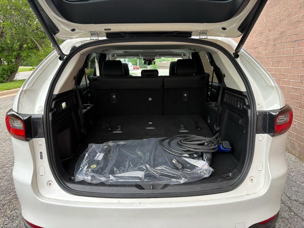 used 2024 Mazda CX-90 PHEV car, priced at $31,900