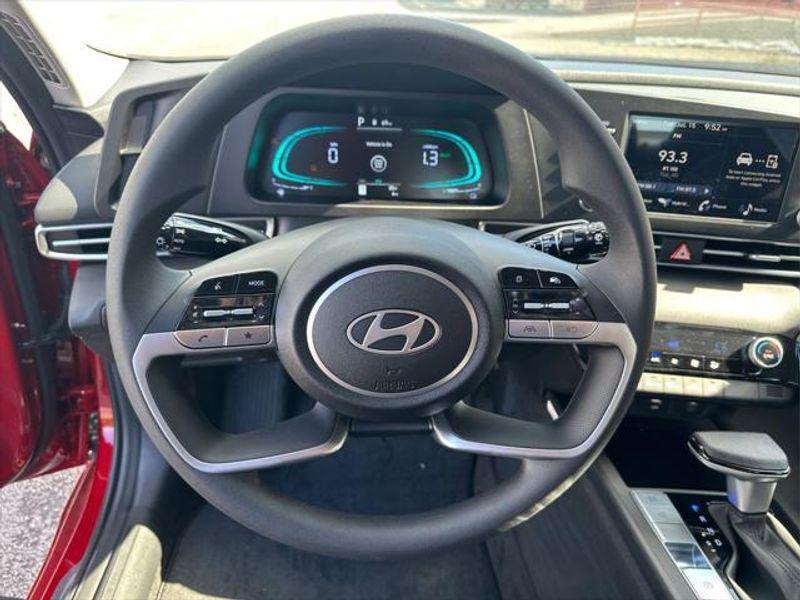 new 2025 Hyundai ELANTRA HEV car, priced at $25,125