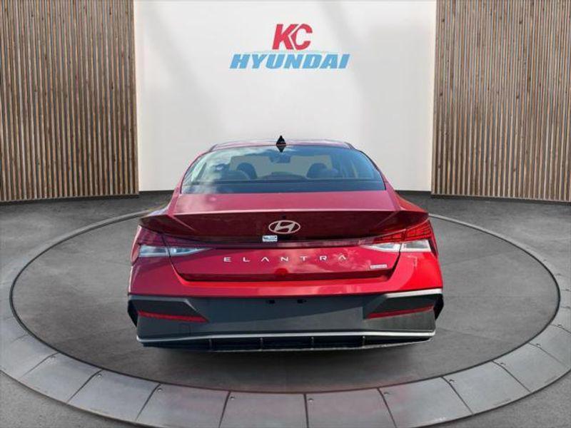 new 2025 Hyundai ELANTRA HEV car, priced at $25,125