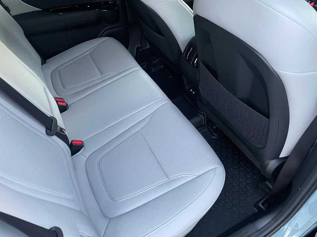 used 2025 Hyundai SANTA CRUZ car, priced at $36,987