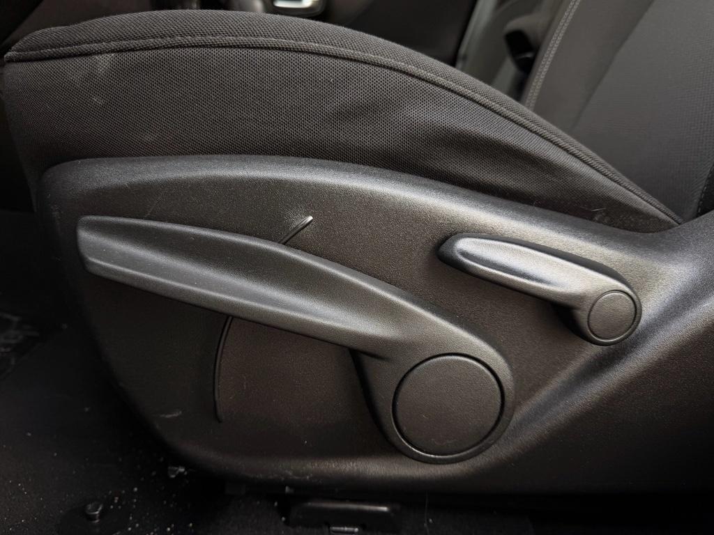 used 2021 Jeep Renegade car, priced at $14,279