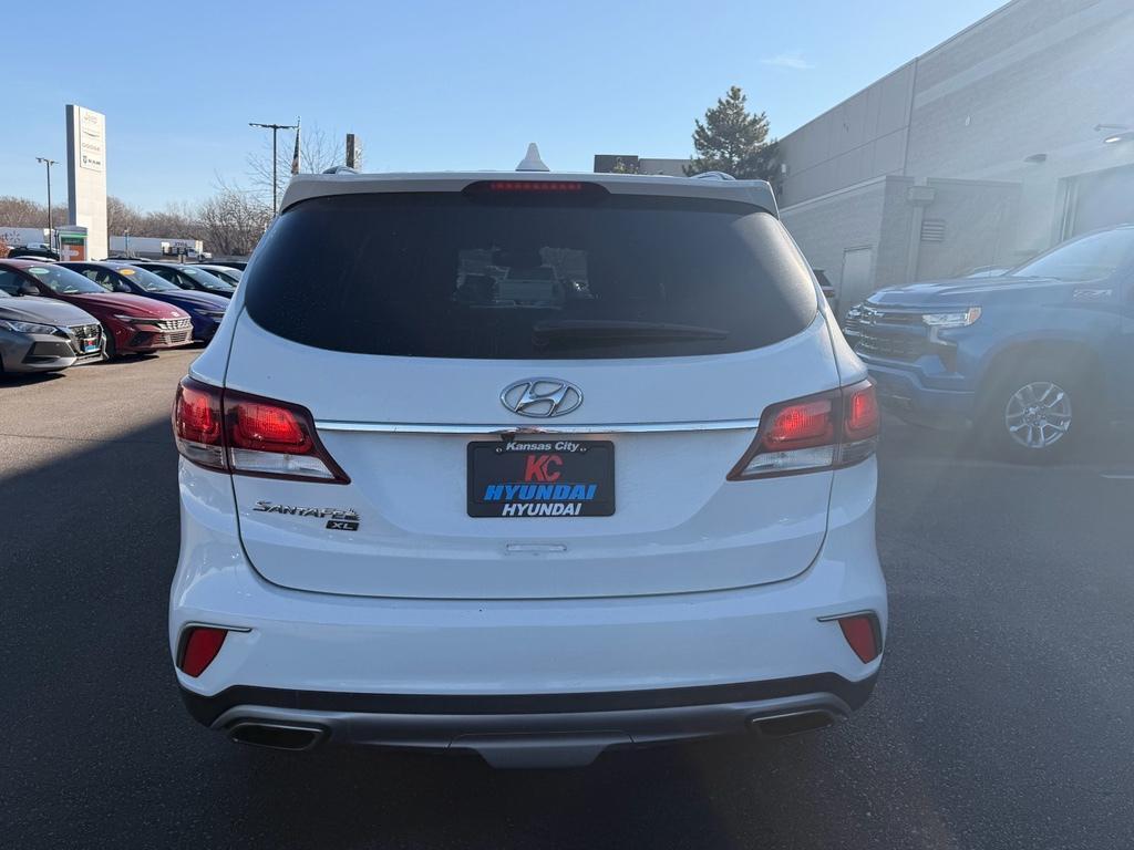 used 2019 Hyundai Santa Fe XL car, priced at $12,995