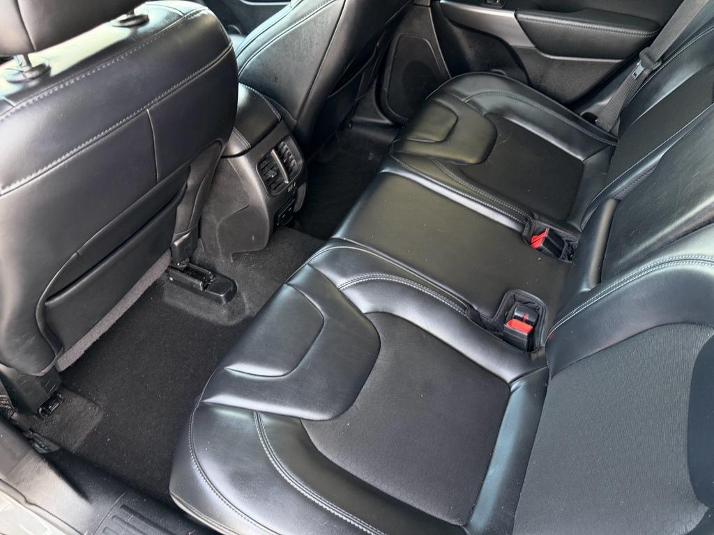 used 2020 Jeep Cherokee car, priced at $15,994