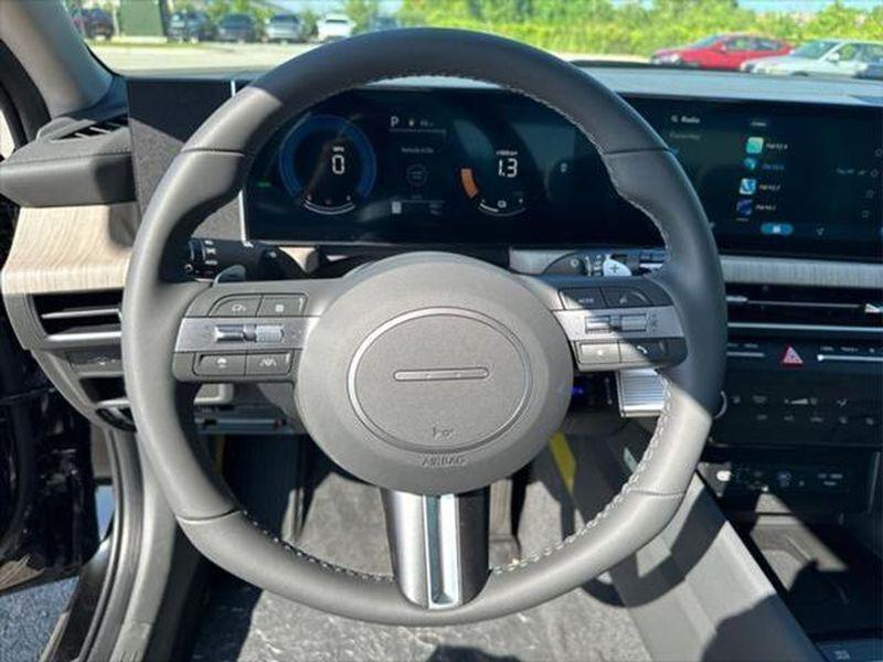 new 2025 Hyundai Sonata Hybrid car, priced at $28,545