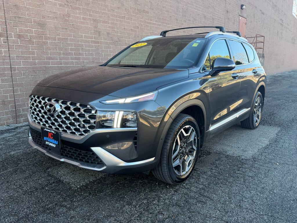 used 2022 Hyundai Santa Fe car, priced at $25,997