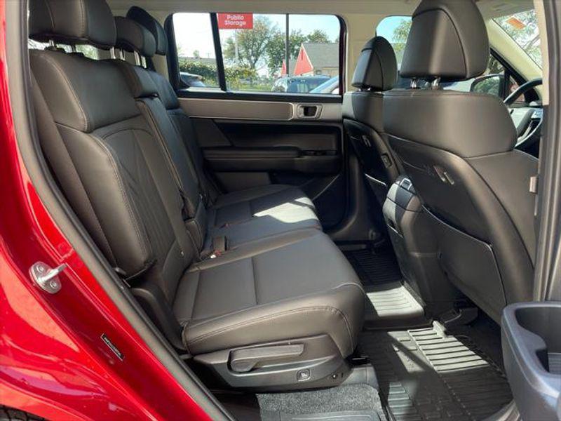 new 2025 Hyundai Santa Fe car, priced at $39,385