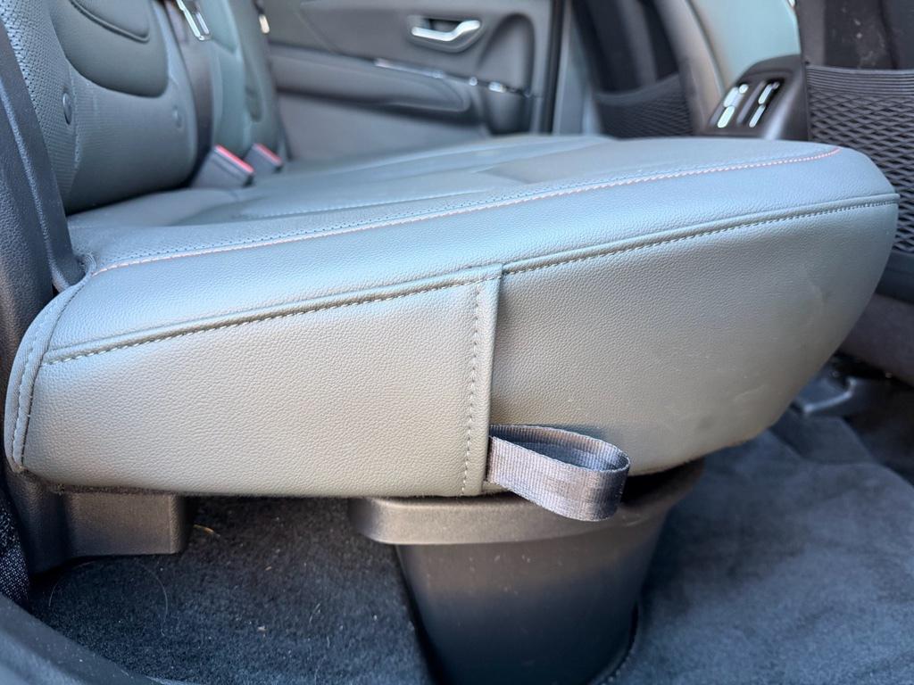 used 2025 Hyundai SANTA CRUZ car, priced at $37,146