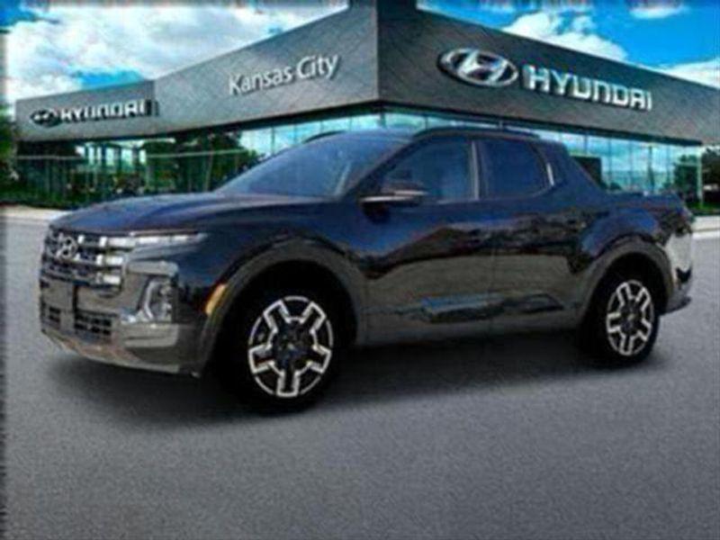 used 2025 Hyundai SANTA CRUZ car, priced at $40,330