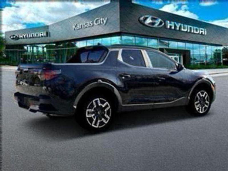 used 2025 Hyundai SANTA CRUZ car, priced at $40,330