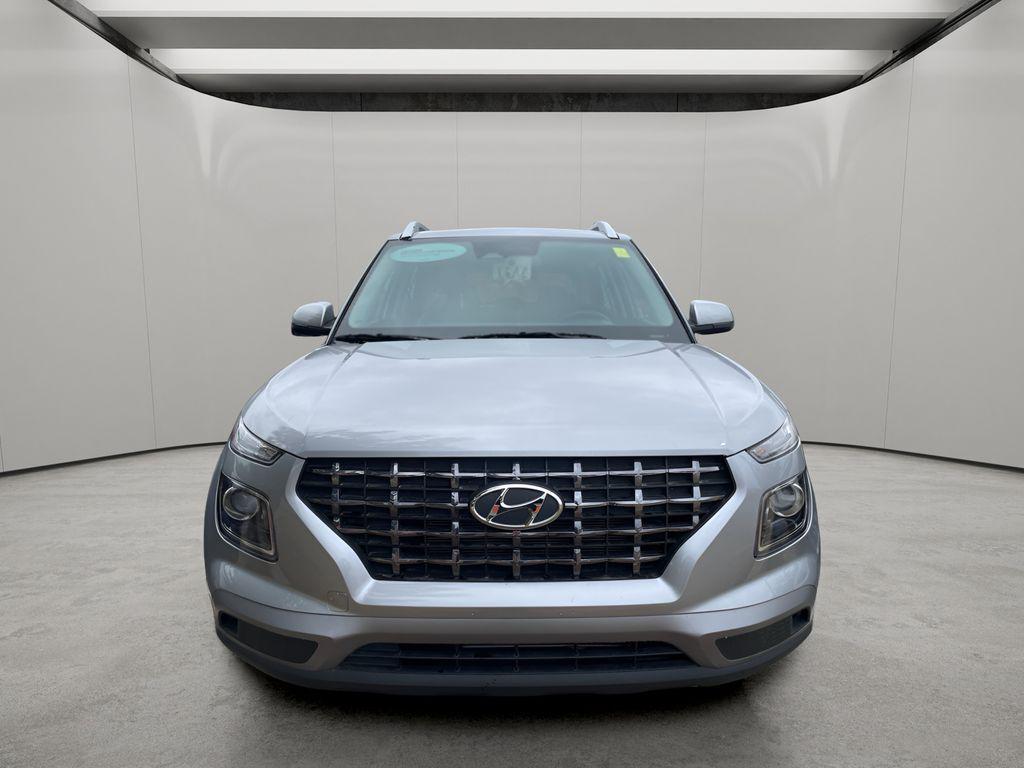 used 2025 Hyundai Venue car, priced at $19,996