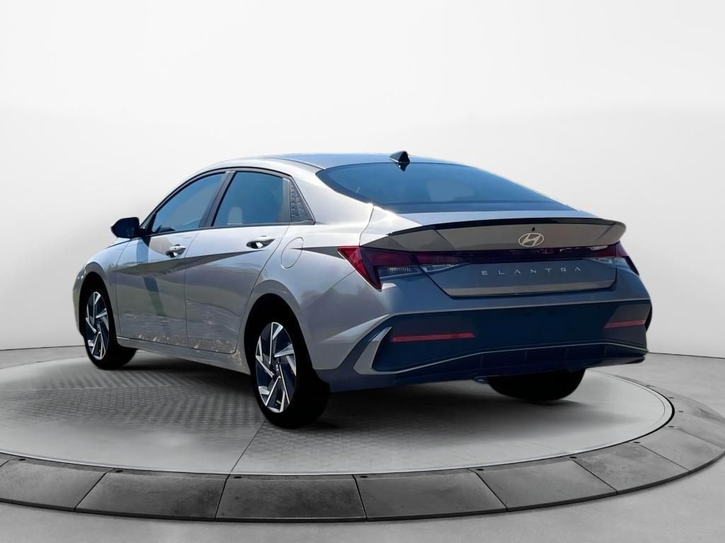 new 2025 Hyundai Elantra car, priced at $24,148