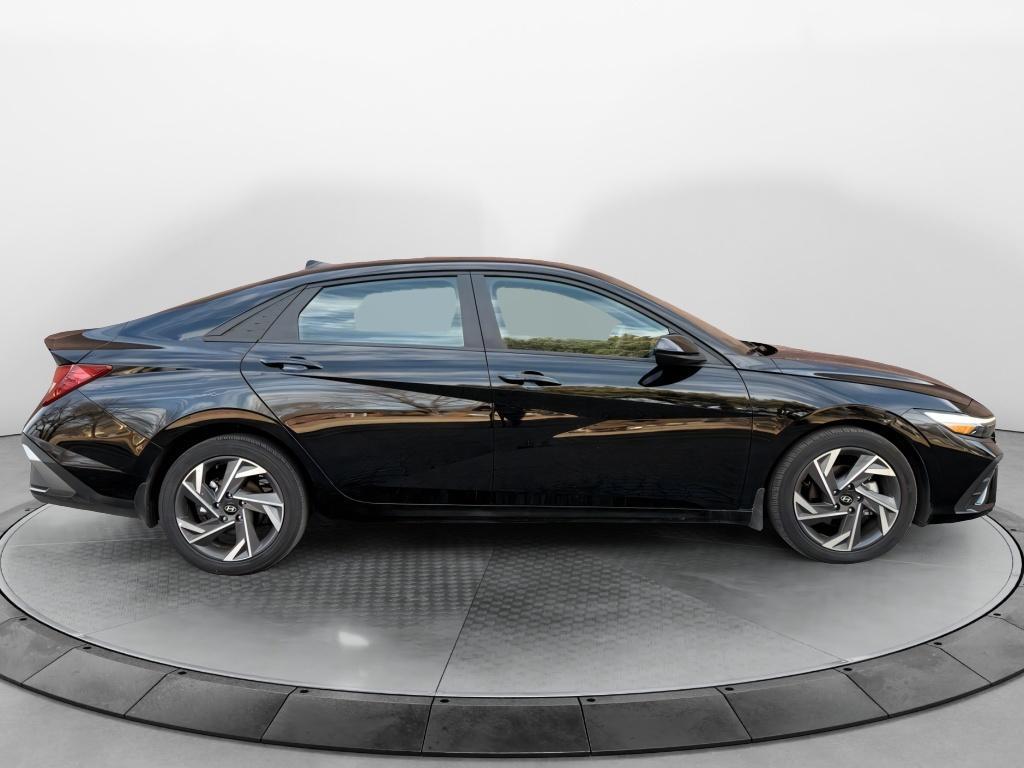 used 2025 Hyundai Elantra car, priced at $19,487