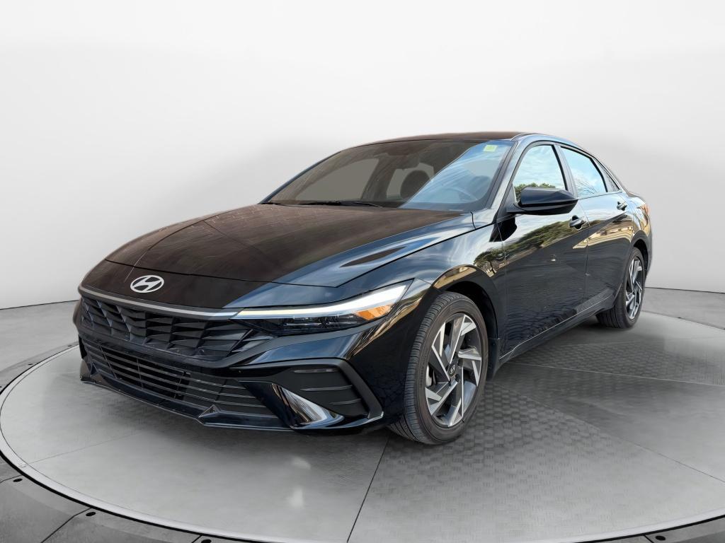 used 2025 Hyundai Elantra car, priced at $19,487
