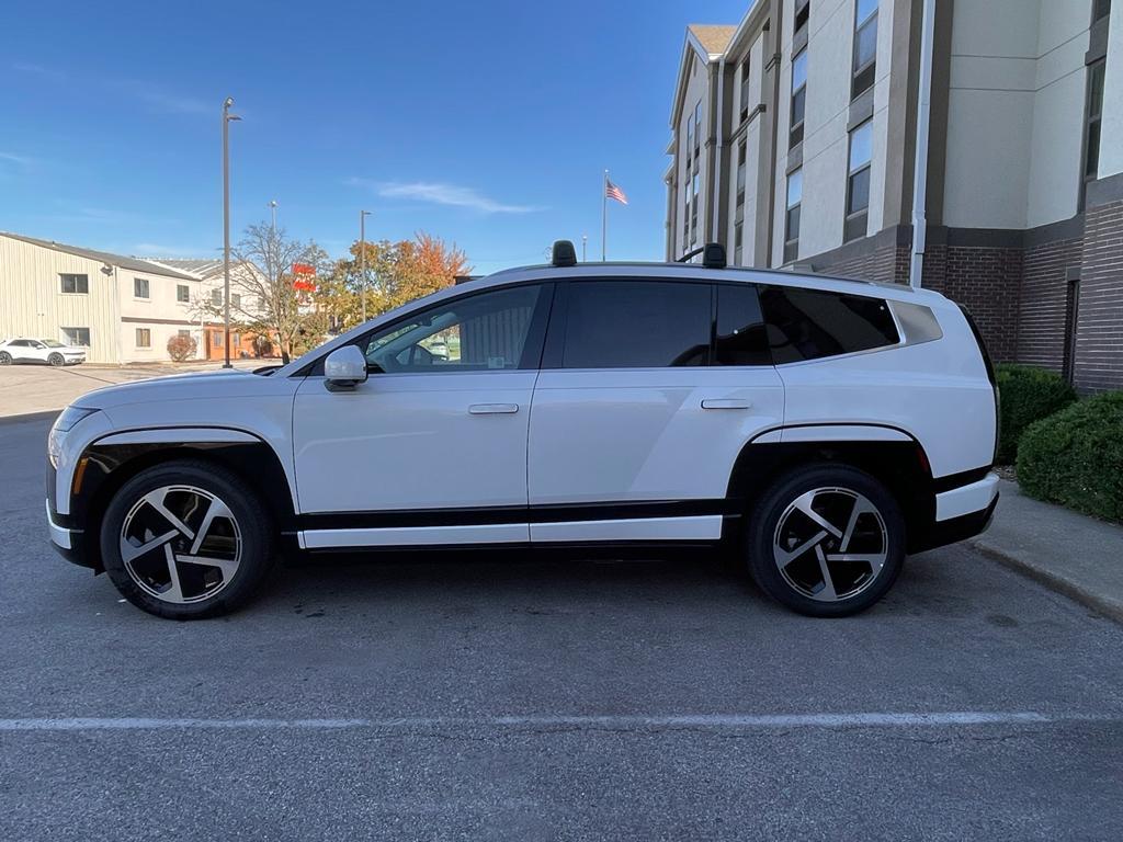 new 2026 Hyundai IONIQ 9 car, priced at $74,411