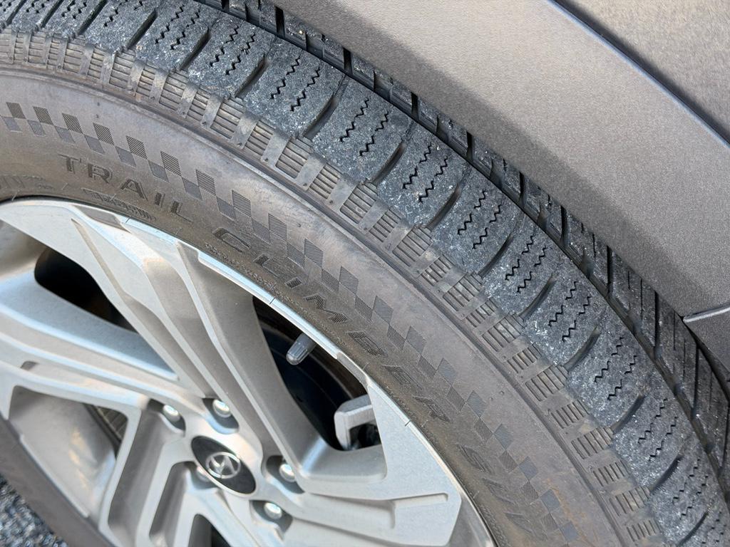 used 2022 Hyundai Santa Fe car, priced at $24,997